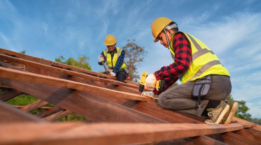 Professional Flat Roofing Installation services in Mahomet, IL